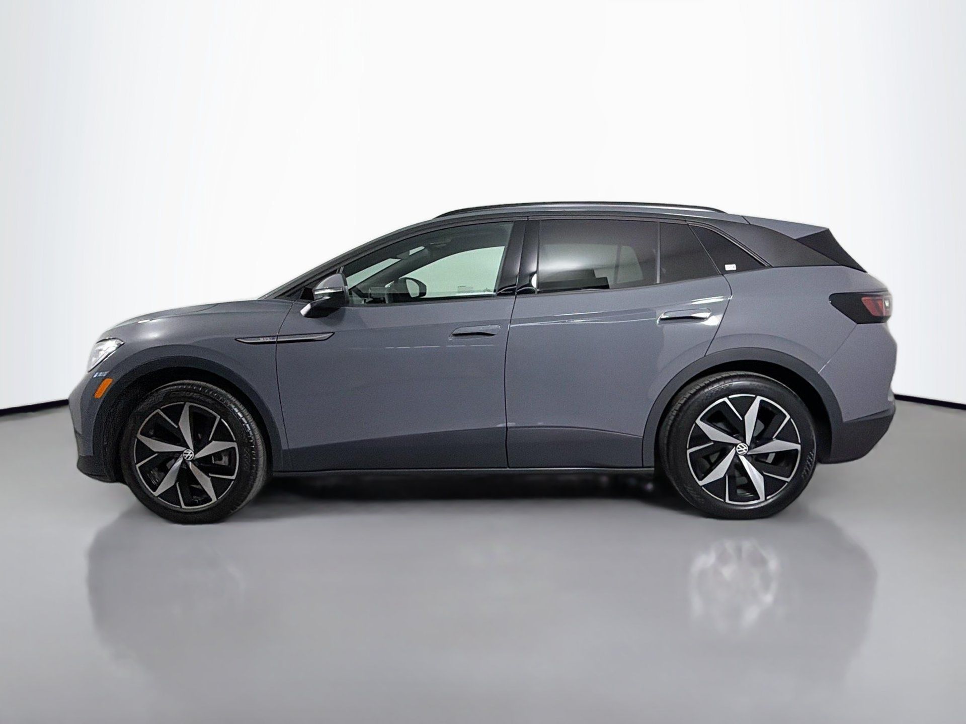 Used 2023 Volkswagen ID.4 S RWD image 8