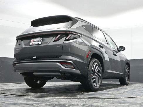 New 2026 Hyundai Tucson Limited image 45