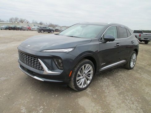 New 2026 Buick Envision Avenir image 9