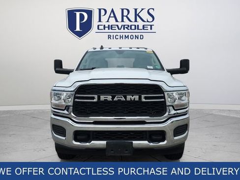 Used 2020 RAM 3500 Tradesman w/ Chrome Appearance Group image 2