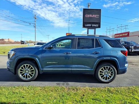 New 2026 GMC Terrain Denali w/ LPO, Floor Liner Package image 2