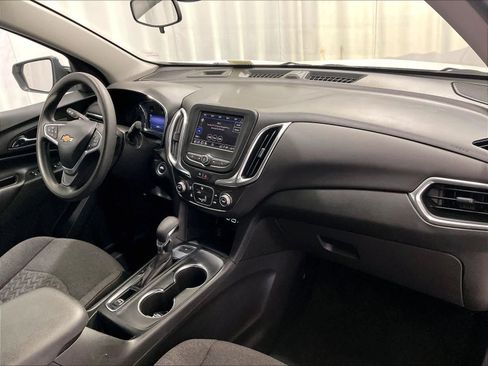 Used 2023 Chevrolet Equinox LT image 14