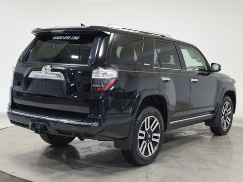 Used 2015 Toyota 4Runner Limited image 12