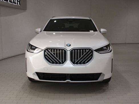 Used 2026 BMW X3 xDrive30 image 9
