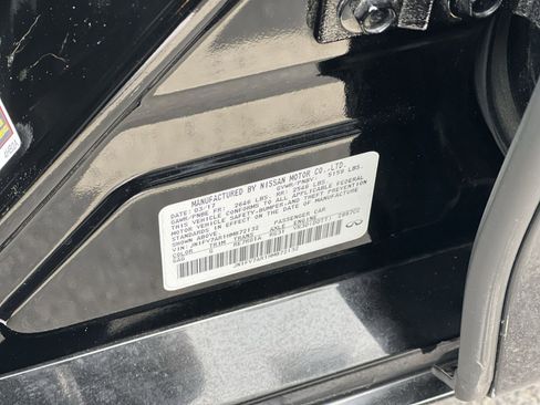 Used 2017 INFINITI Q50 Red Sport 400 AWD/4WD image 32