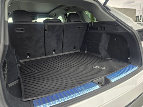 Certified 2025 Audi Q5 Premium w/ Premium Plus AWD/4WD image 21