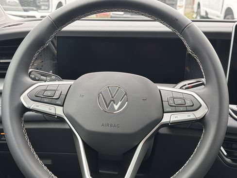 New 2026 Volkswagen Tiguan SE AWD/4WD image 13