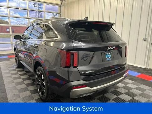 Used 2025 Kia Sorento X-Line EX AWD/4WD image 6