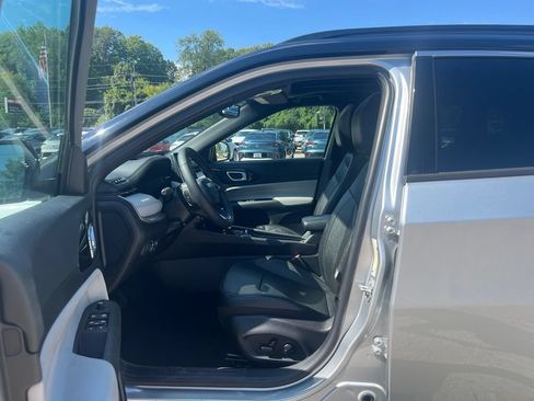 Used 2025 Jeep Compass Limited w/ Elite Group AWD/4WD image 20