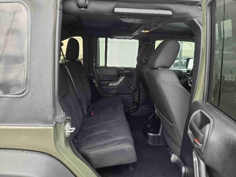 Used 2016 Jeep Wrangler Unlimited Sport w/ Connectivity Group image 12