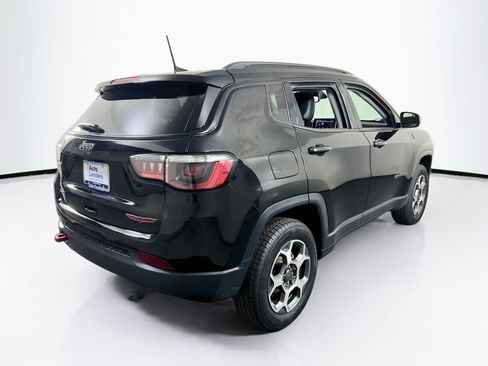 Used 2022 Jeep Compass Trailhawk w/ Sun and Sound Group AWD/4WD image 5