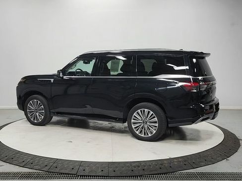 Used 2025 INFINITI QX80 Sensory AWD/4WD image 5