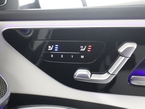 New 2026 Mercedes-Benz C 300 Sedan image 21