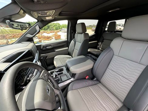 New 2026 Chevrolet Silverado 1500 ZR2 AWD/4WD image 20