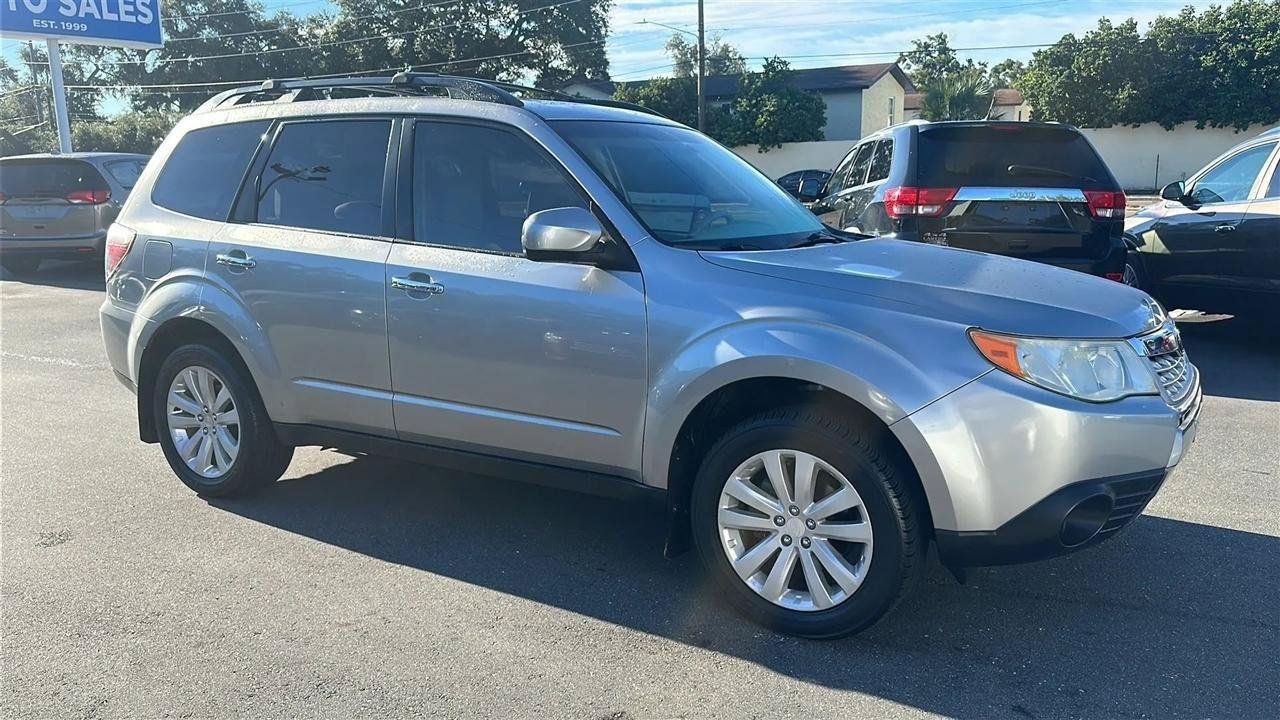 Used 2011 Subaru Forester 2.5X Premium AWD/4WD image 5