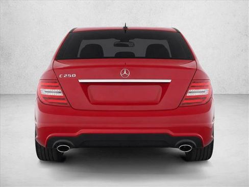 Used 2013 Mercedes-Benz C 250 Sedan image 6