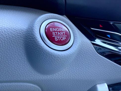 Used 2017 Honda Accord EX image 33