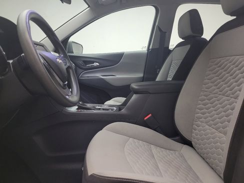 Used 2020 Chevrolet Equinox LS FWD image 17