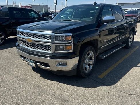 Used 2015 Chevrolet Silverado 1500 LTZ w/ LTZ Plus Package AWD/4WD image 4