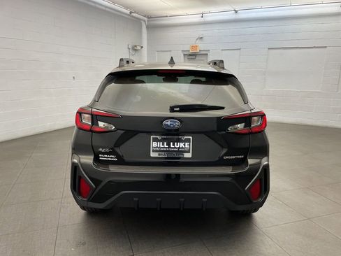 Used 2024 Subaru Crosstrek 2.5i Limited w/ Crosstrek Mirror Package image 6