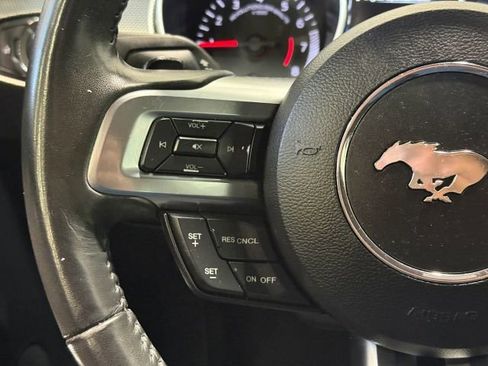 Used 2018 Ford Mustang Coupe w/ Equipment Group 101A RWD image 14