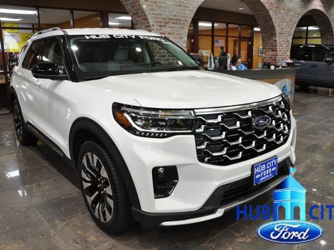 New 2026 Ford Explorer Platinum w/ LUX Leather Package AWD/4WD image 7