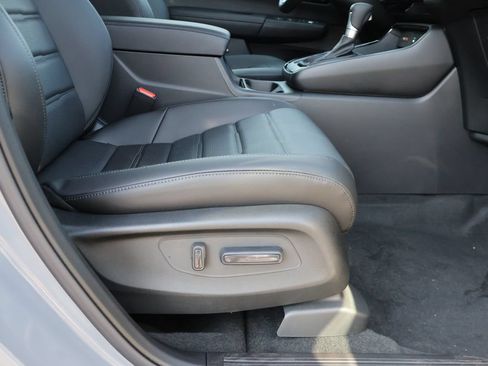 New 2026 Honda CR-V EX-L image 7