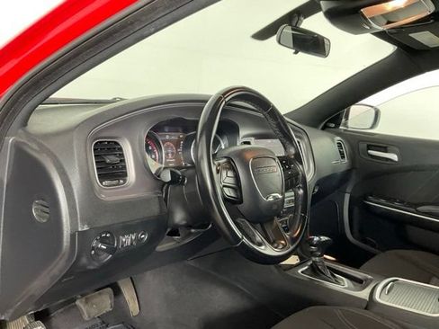 Used 2023 Dodge Charger SXT RWD image 12