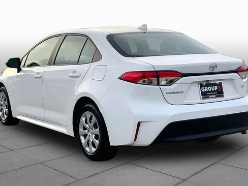 Used 2024 Toyota Corolla LE FWD image 12