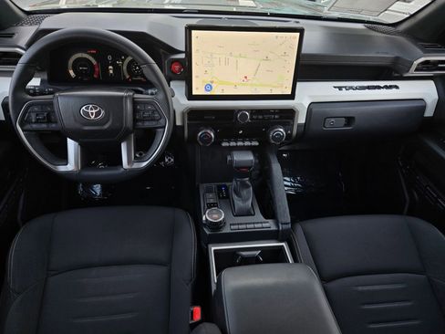 Used 2024 Toyota Tacoma TRD Sport image 14