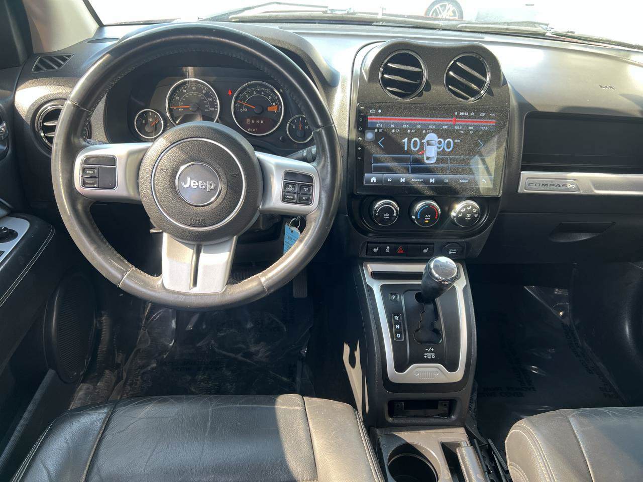 Used 2015 Jeep Compass High Altitude AWD/4WD image 17