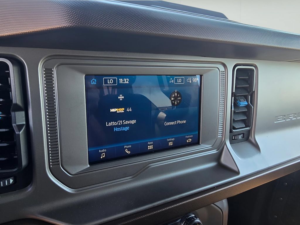 Used 2022 Ford Bronco Outer Banks AWD/4WD image 19