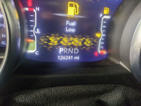 Used 2021 Jeep Wrangler Unlimited Sahara image 19