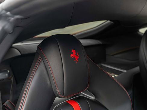 Certified 2019 Ferrari 812 Superfast RWD image 33