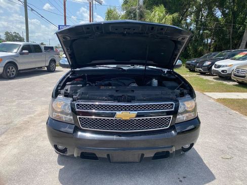 Used 2013 Chevrolet Suburban LTZ RWD image 23