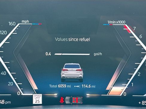 Used 2026 BMW X5 sDrive40i w/ M Sport Package image 12