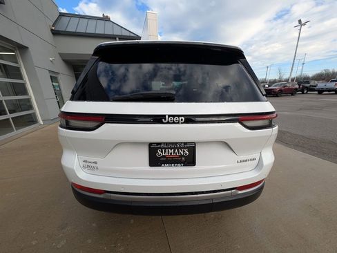 New 2026 Jeep Grand Cherokee Limited image 11