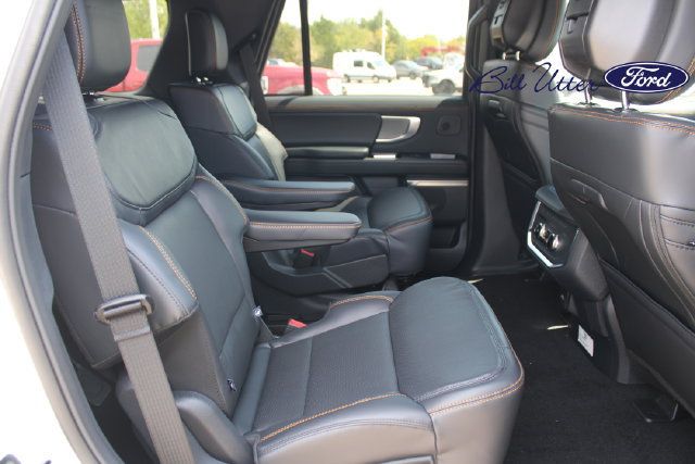 New 2027 Ford Expedition Tremor w/ Driver's Package AWD/4WD image 9
