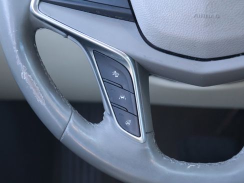 Used 2017 Cadillac XT5 Luxury w/ Driver Awareness Package image 18