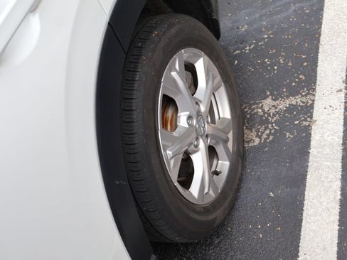 Used 2024 Honda HR-V LX image 12