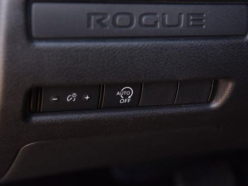 Certified 2023 Nissan Rogue S image 11