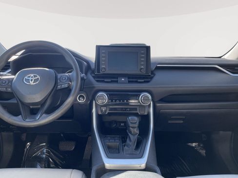 Used 2019 Toyota RAV4 XLE FWD image 27