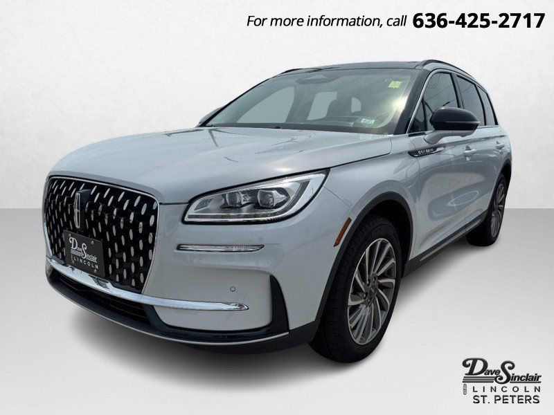 Certified 2025 Lincoln Corsair Reserve w/ Equipment Group 202A AWD/4WD image 1
