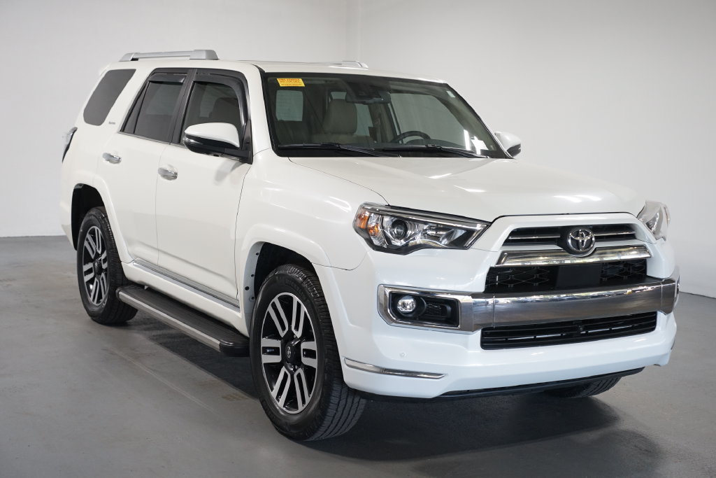 Certified 2023 Toyota 4Runner Limited AWD/4WD image 3