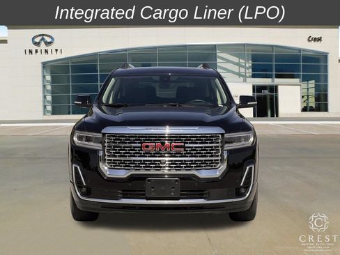 Used 2022 GMC Acadia Denali w/ Denali Technology Package FWD image 8