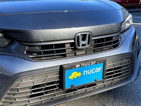 Used 2023 Honda Civic LX image 29