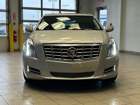 Used 2013 Cadillac XTS Premium image 2