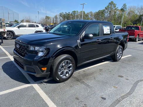 New 2026 Ford Maverick XLT image 3