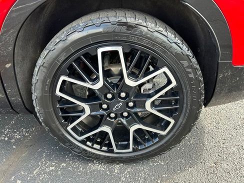 Used 2023 Chevrolet Blazer RS w/ Driver Confidence II Package AWD/4WD image 18