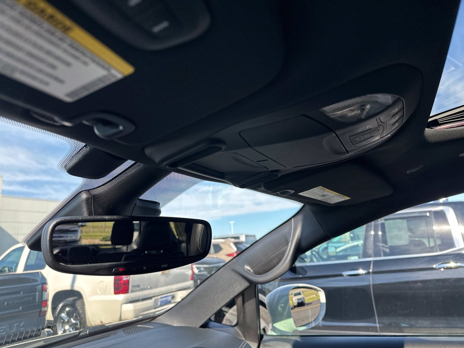 Used 2019 Chrysler Pacifica Limited FWD image 73